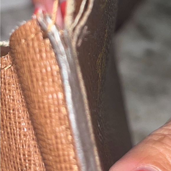 Louis Vuitton Monogram Brown Portefeuille Sarah Long Wallet - Picture 4 of 10